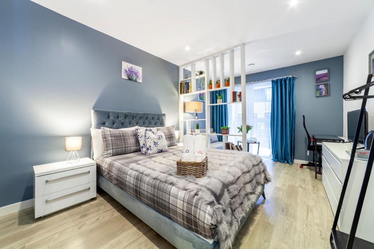 Private Double Bd With Optional Balcony, 15 Mins To London Ccアパートメント エクステリア 写真
